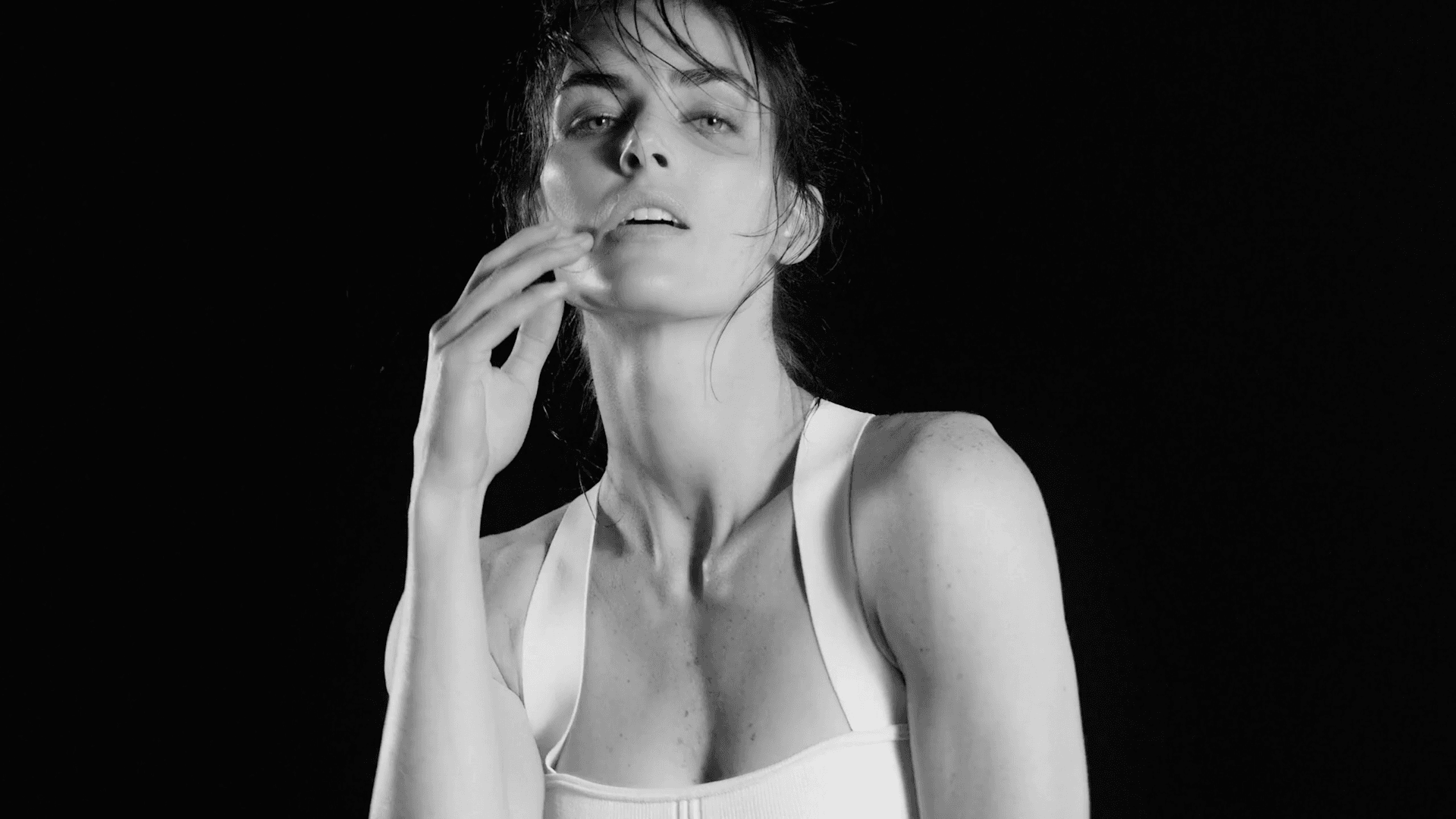 The NY Times - Hilary Rhoda